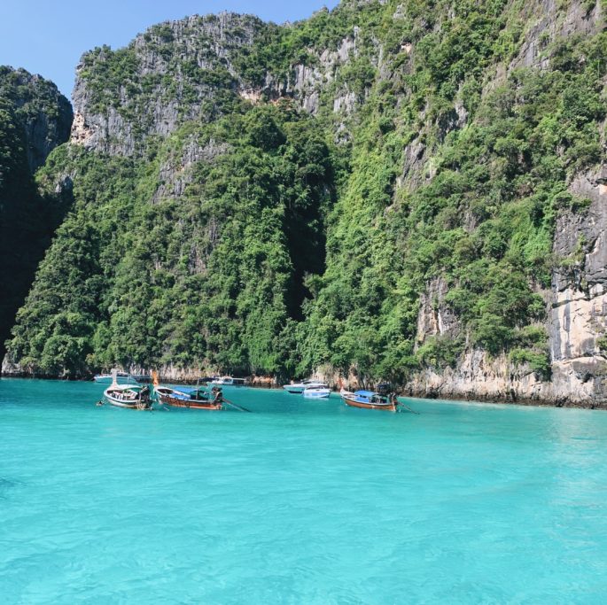 Phuket Travel Guide - Modern Mollie